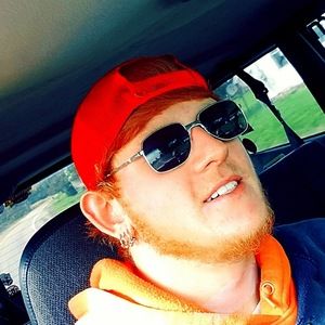 Meet your Posher, Dakota